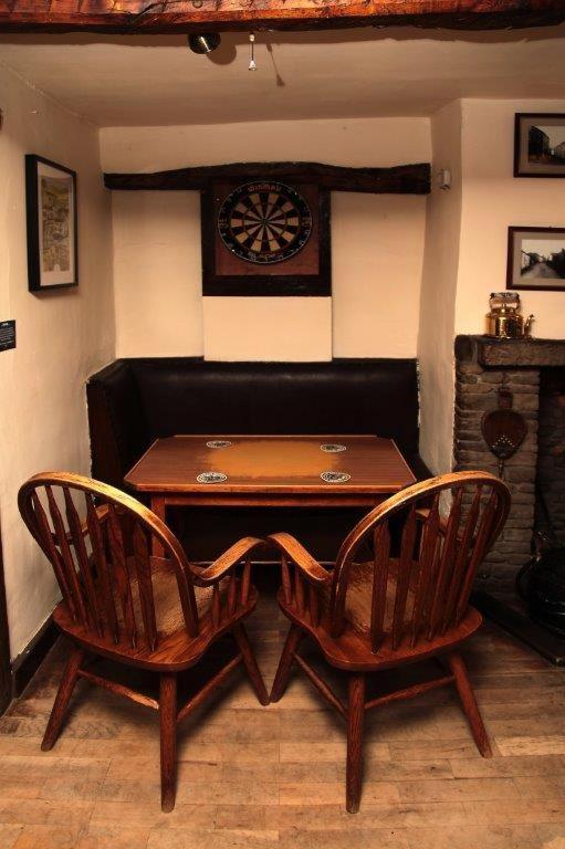 The Sun Inn دينت المظهر الخارجي الصورة
